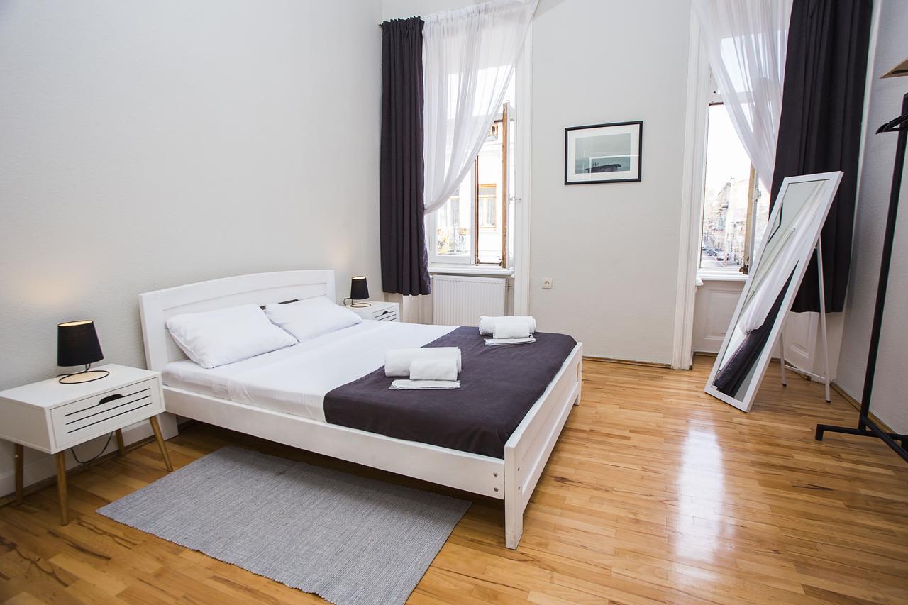 Charming 2Br Apartment In Old Tbilisi - By Wehost Exterior foto