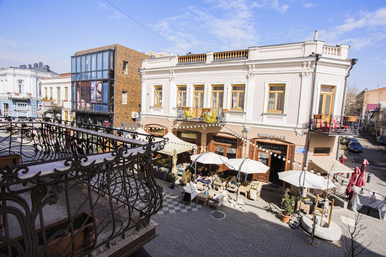 Charming 2Br Apartment In Old Tbilisi - By Wehost Exterior foto